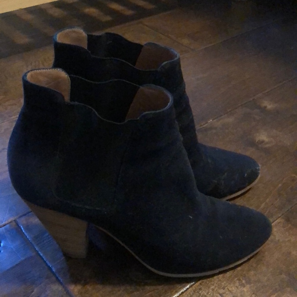 Sigerson Morrison navy suede bootie